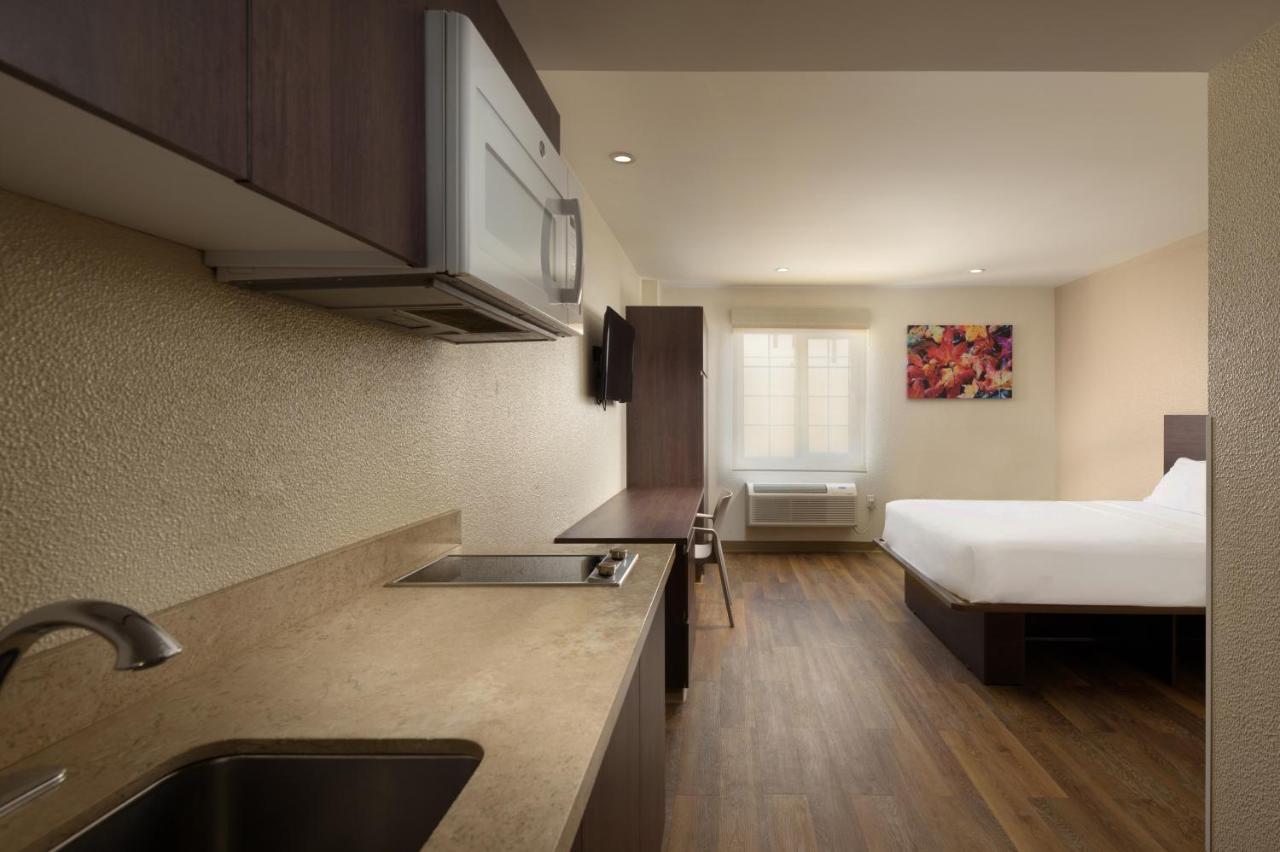 Extended Suites Mexicali Catavina エクステリア 写真